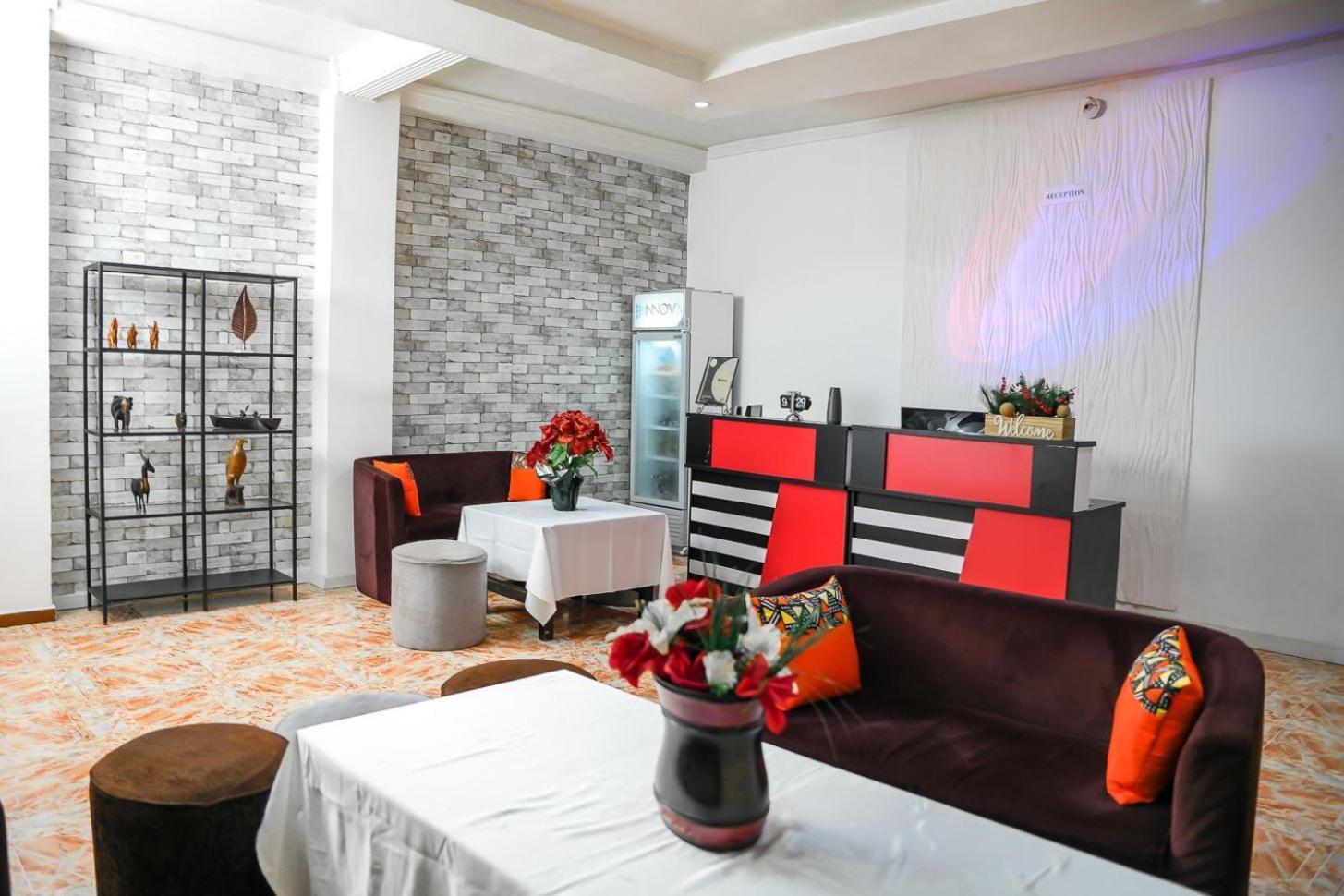 Les Residences De La Providence - Appart Hotel Yaoundé Екстериор снимка